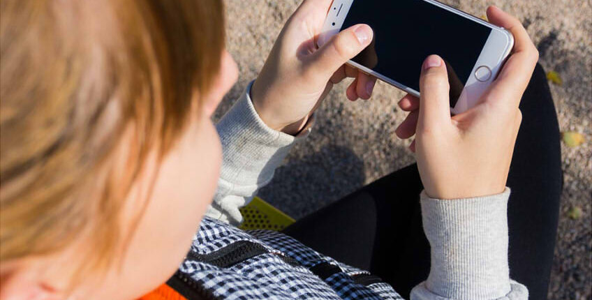 ECA Digital entra vigor para proteger crianças e adolescentes on-line